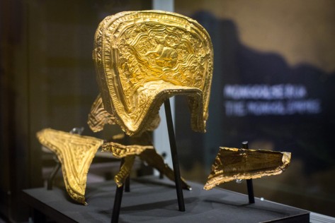 Een gouden zadel, een van de topstukken van de tentoonstelling over Djenghis Khan